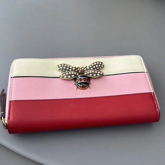 GUCCI wallet - Picture 3 of 6